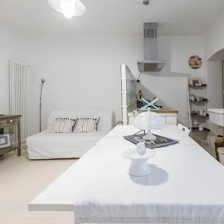 Due Passi Dal Mare Con Garage Nelle Vicinanze Apartamento *