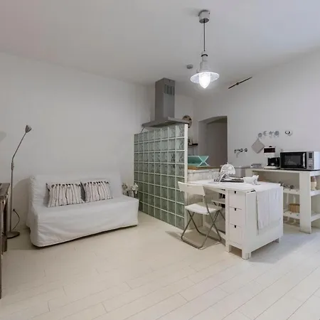 Pozzo Garitta, Borgo Dei Ceramisti, 아파트 *